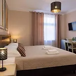 Royal By Wow Homes 酒店