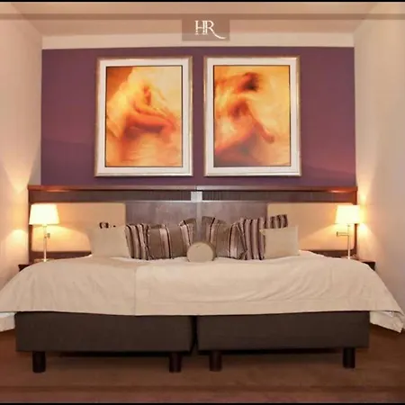 Royal By Wow Homes Hotel Poznań