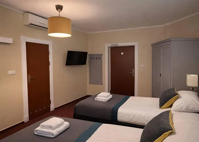 Royal By Wow Homes Hotel *