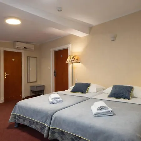 Royal By Wow Homes * Poznan