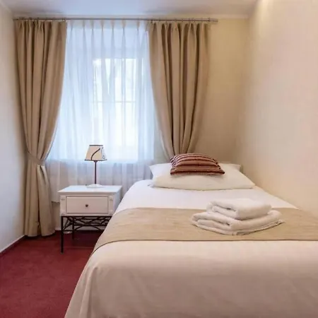 Hotel Royal Rooms Self Check-In *